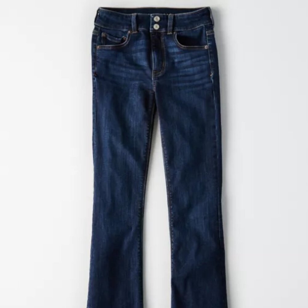 American Eagle Hi-Rise Artist, 16